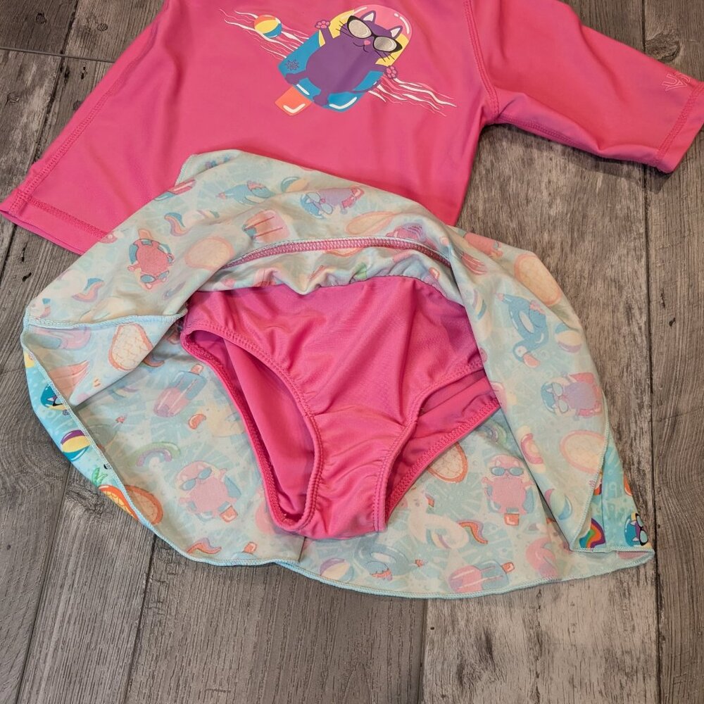 UV Skins, 3 Piece Swim Set w/Hat, Sz 5 - Picture 5 of 11